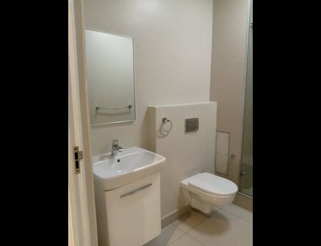 2 BEDROOM APARTMENT FOR SALE IN UMHLANGA RIDGE